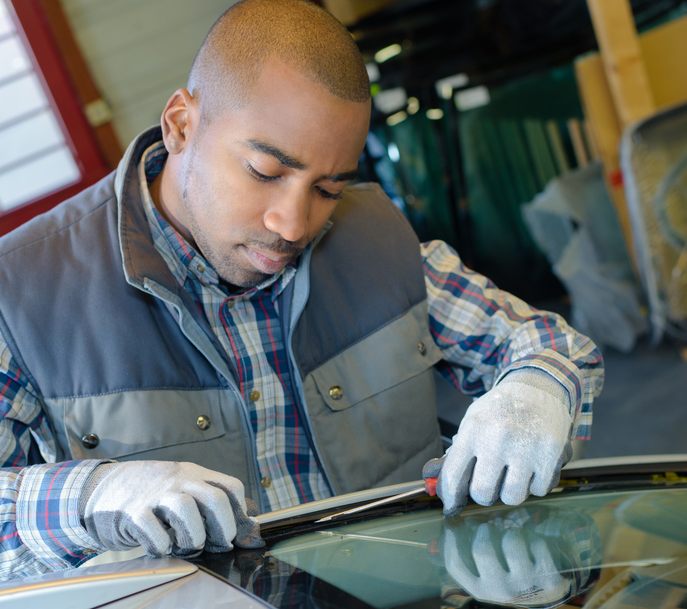 Should You Repair or Replace Your Windshield